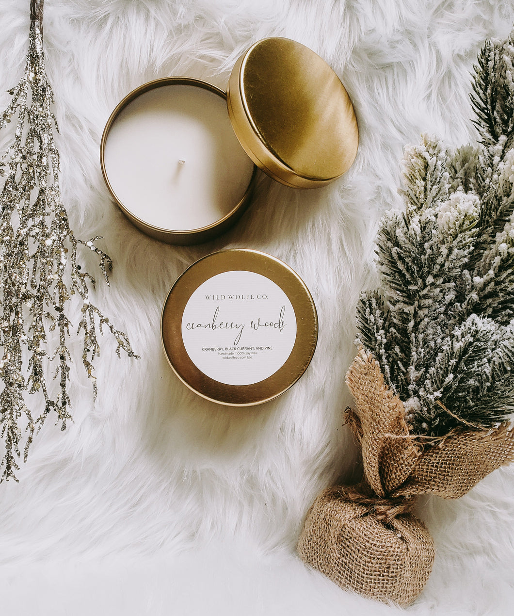 Holiday gold tin soy candle